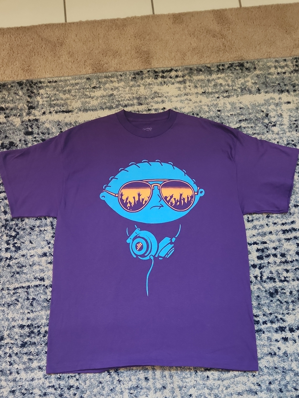 Men's Purple Graphic Family Guy Tee SZ XL